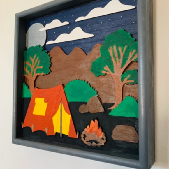 Campfire 3-D wooden scenery - Picture 2 of 3